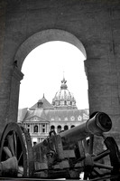 BW_107_France Paris_The Cannon at the Hotel Invalides_BW